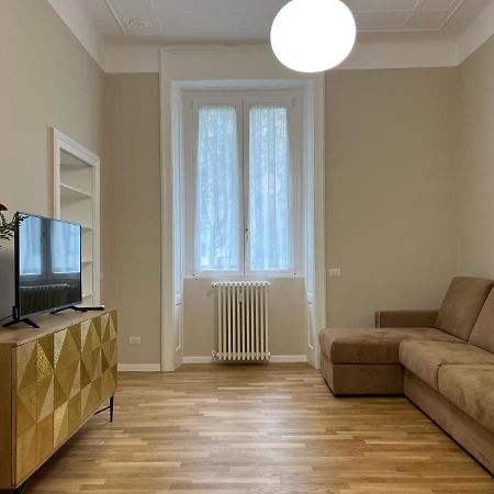 Regina By The Blue Twins Apartments Milano Exterior photo
