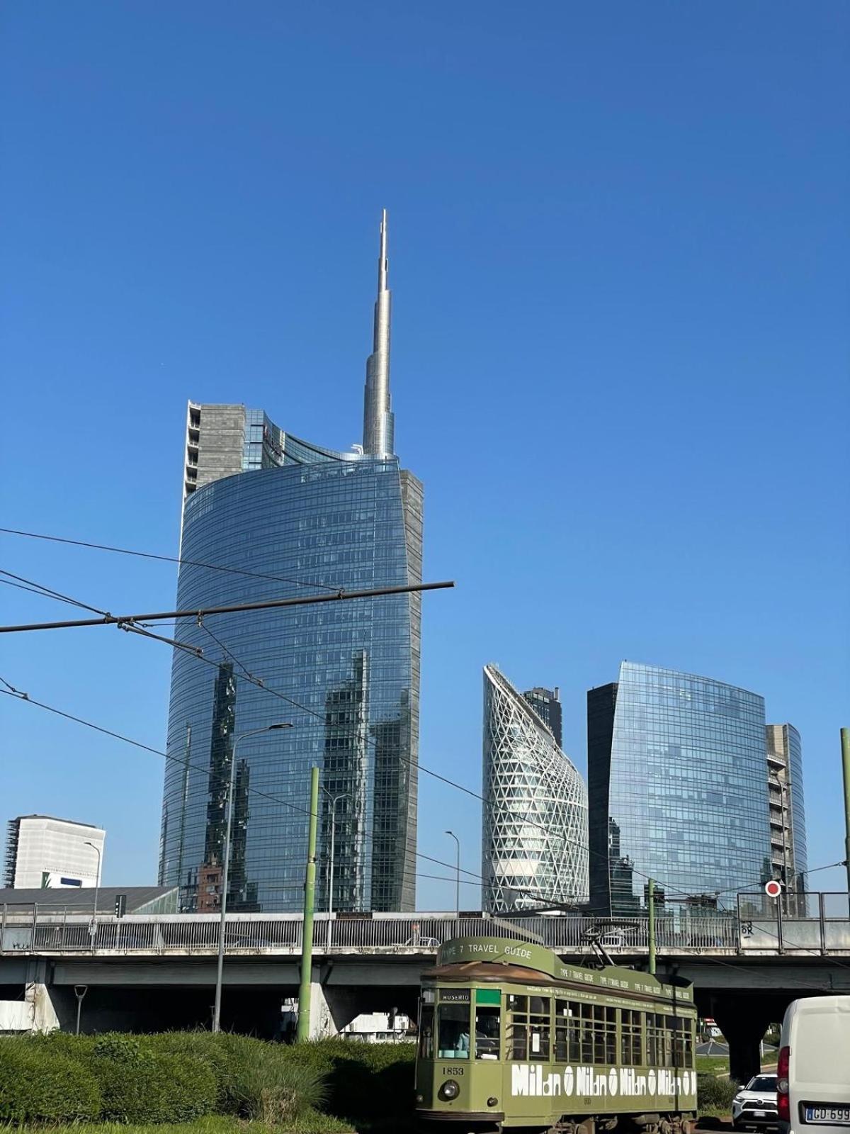 Regina By The Blue Twins Apartments Milano Exterior photo