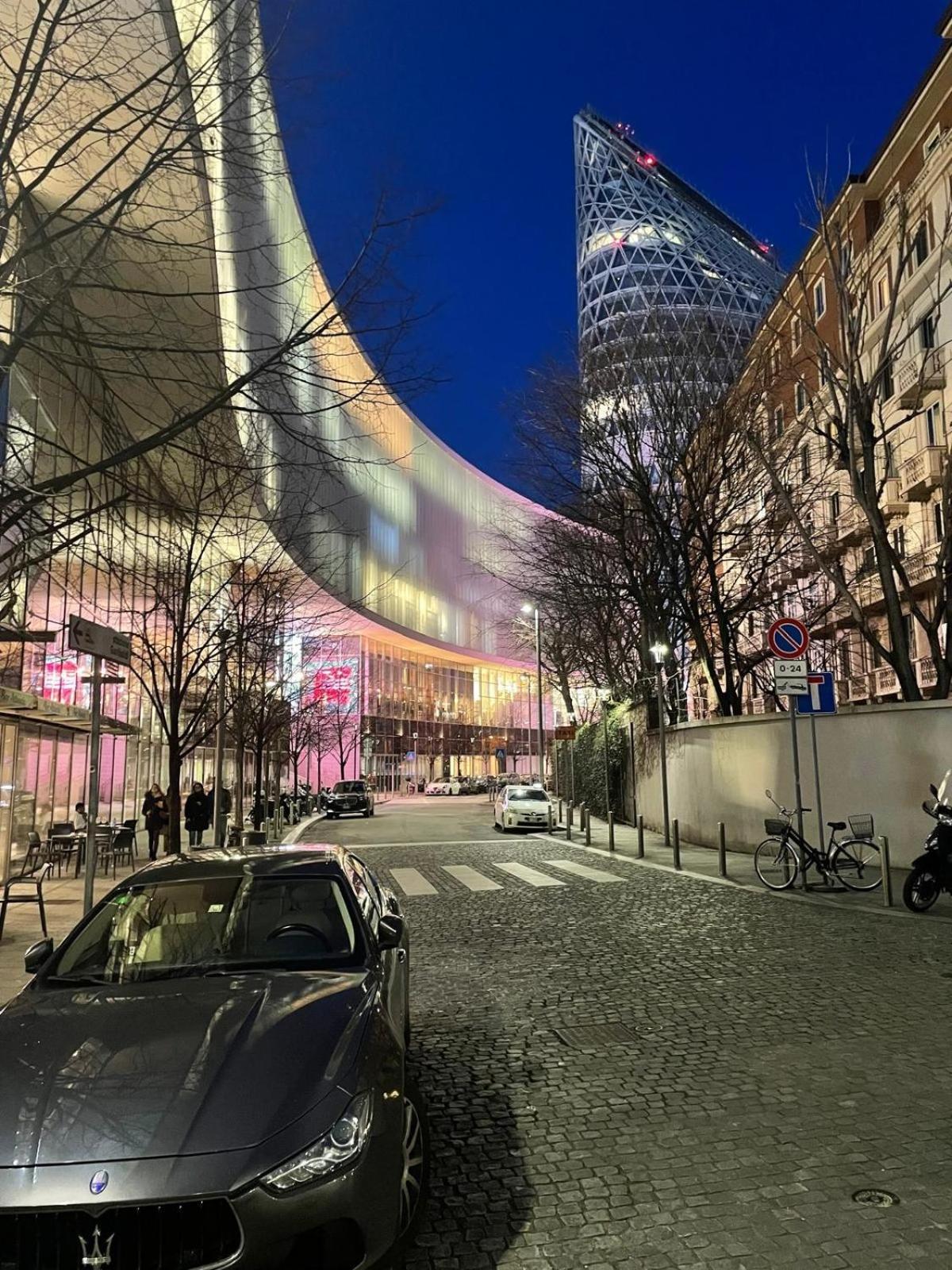 Regina By The Blue Twins Apartments Milano Exterior photo